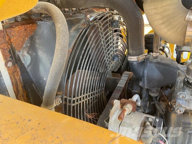 Shantui SR10P 單輪滾壓機