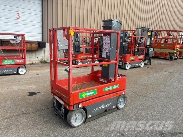 SkyJack SJ12 垂直升降工作台