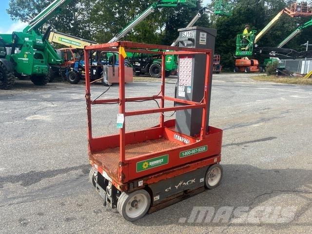 SkyJack SJ16 垂直升降工作台