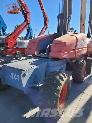 SkyJack SJ66T 伸縮臂高空作業車
