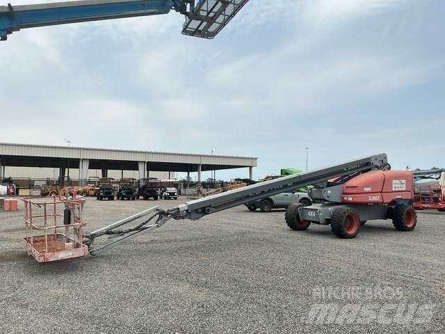 SkyJack SJ86T 伸縮臂操作車