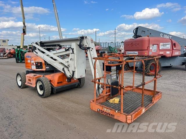 Snorkel A46JE 曲臂高空作業車