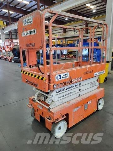 Snorkel A46JRT 曲臂高空作業車