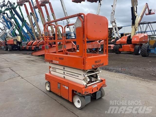 Snorkel S3219E 剪式升降機