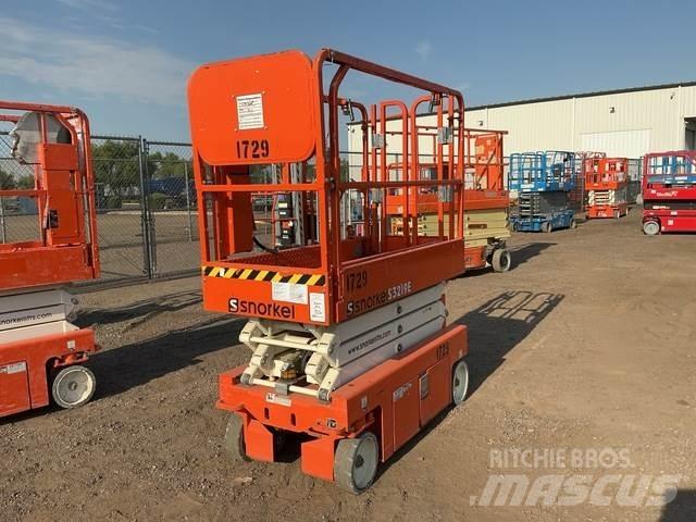 Snorkel S3219E 剪式升降機