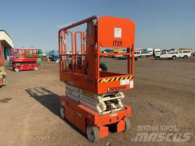Snorkel S3219E 剪式升降機