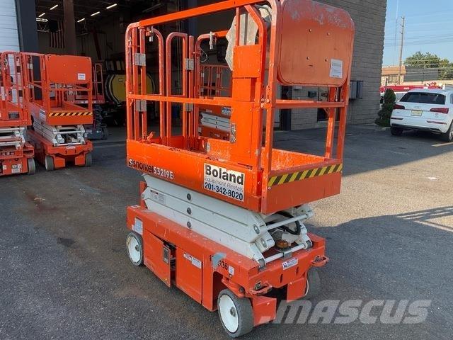Snorkel S3219E 剪式升降機