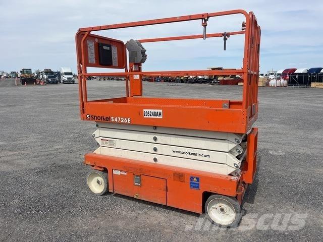 Snorkel S4726E 剪式升降機