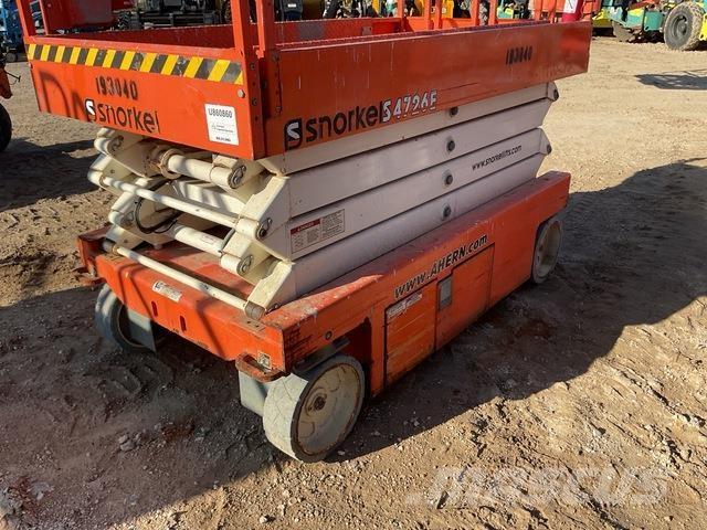 Snorkel S4726E 剪式升降機