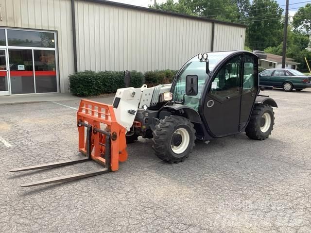 Snorkel SR5719 伸縮臂操作車