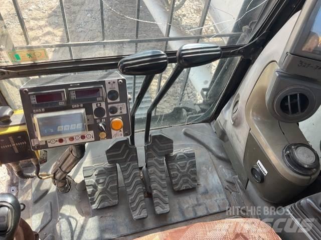 Soilmec SR40 重型鑽孔機