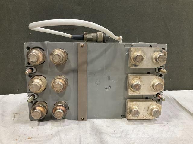  SPD NQB-A1600 鐵鎚/碎石機