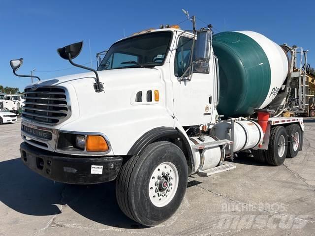 Sterling L9500 其他貨車