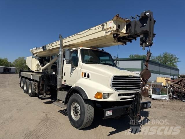 Sterling L9500 其他貨車