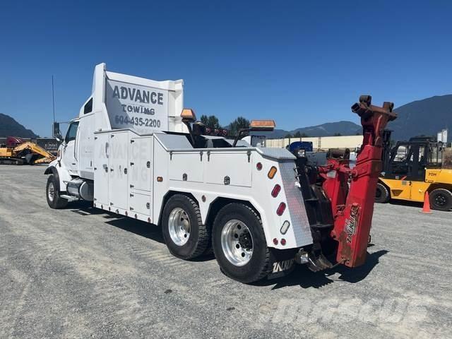 Sterling L9500 救援車
