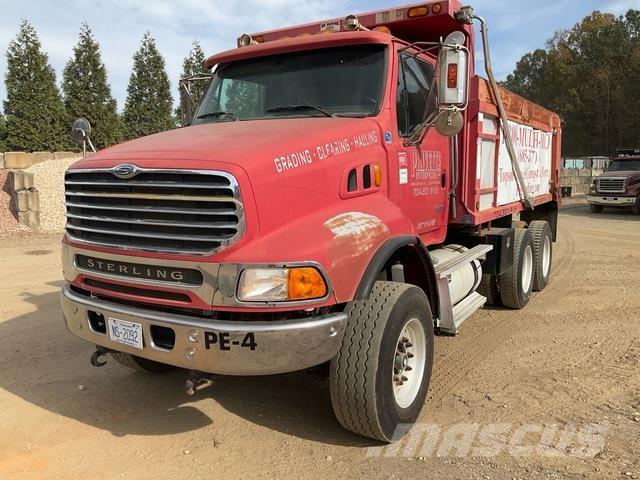 Sterling L9500 傾卸式卡車