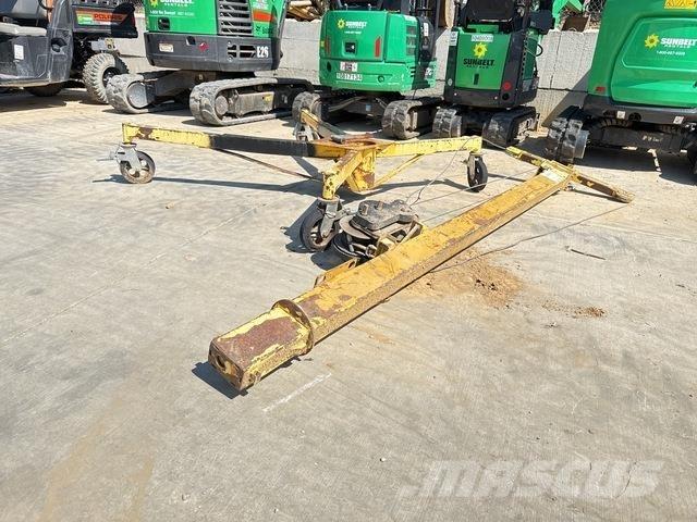 Sumner R250 吊車起重機、絞車吊貨機和物料升降機