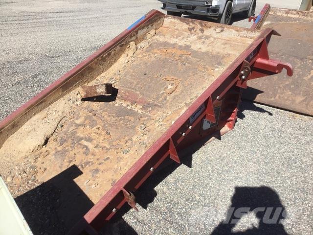  Syntron MF400 進料機