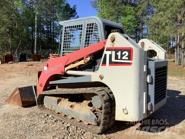 Takeuchi TL12 滑移轉向裝載機