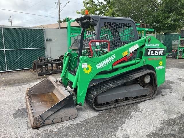 Takeuchi TL6 滑移轉向裝載機