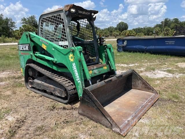 Takeuchi TL6R 滑移轉向裝載機