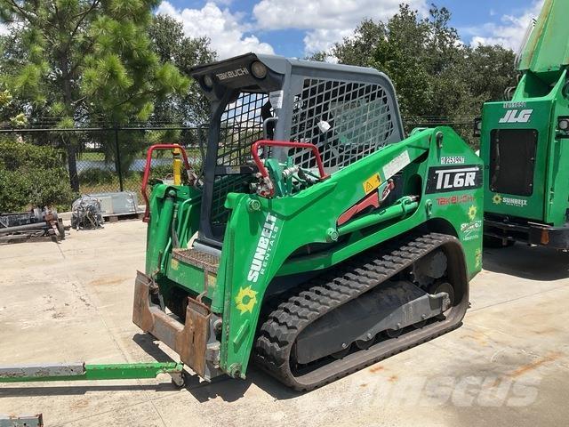 Takeuchi TL6R 滑移轉向裝載機