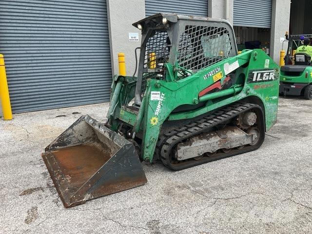 Takeuchi TL6R 滑移轉向裝載機