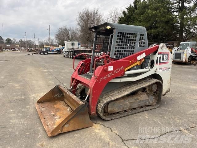 Takeuchi TL8 滑移轉向裝載機