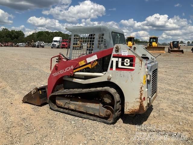 Takeuchi TL8 滑移轉向裝載機