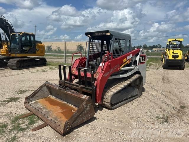 Takeuchi TL8 滑移轉向裝載機