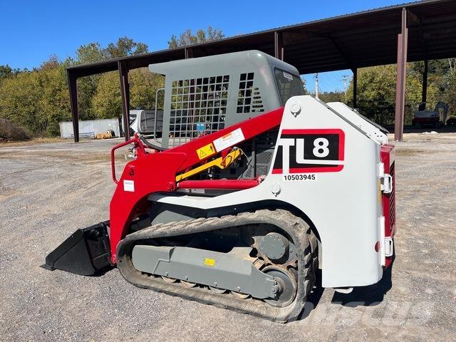 Takeuchi TL8 滑移轉向裝載機