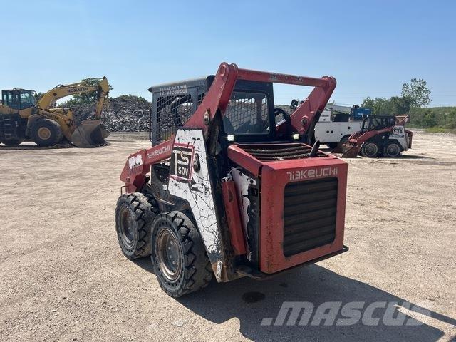 Takeuchi TS50V 滑移轉向裝載機