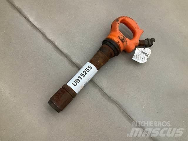  Tamco RB133 其他