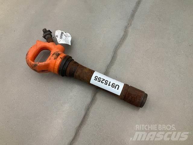  Tamco RB133 其他