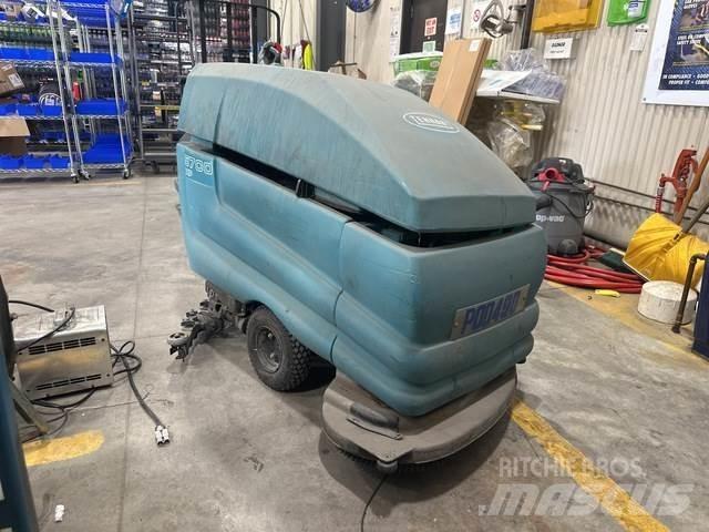 Tennant 5700XP 洗地吸乾機