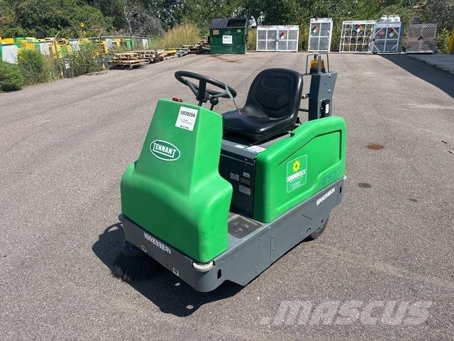 Tennant 6100 室內掃倉機