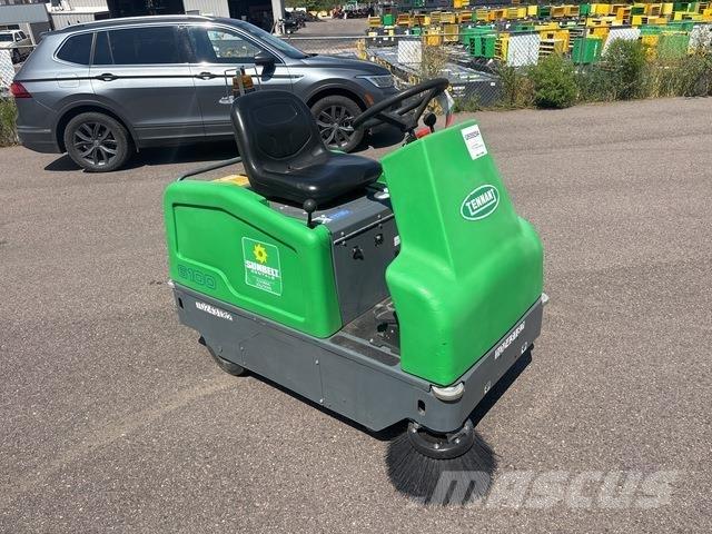 Tennant 6100 室內掃倉機