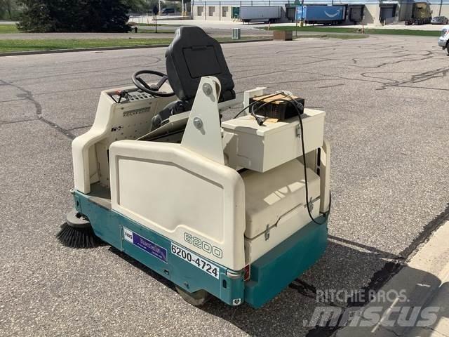 Tennant 6200 室內掃倉機