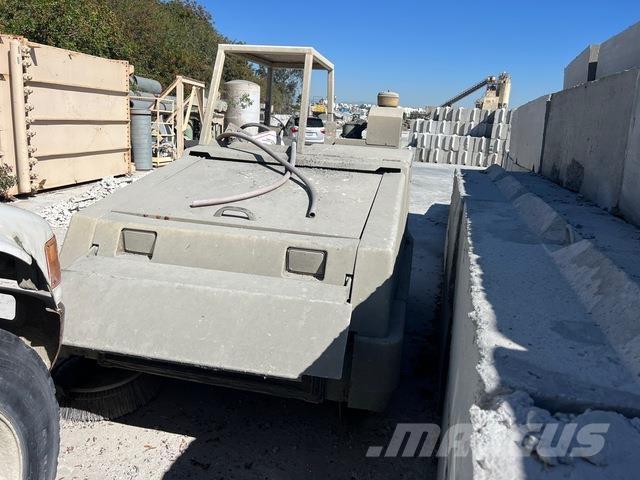 Tennant 800 室內掃倉機