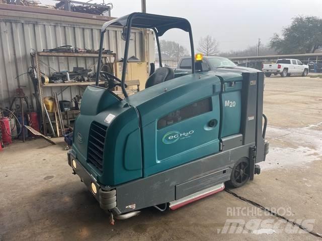 Tennant M20 洗地吸乾機