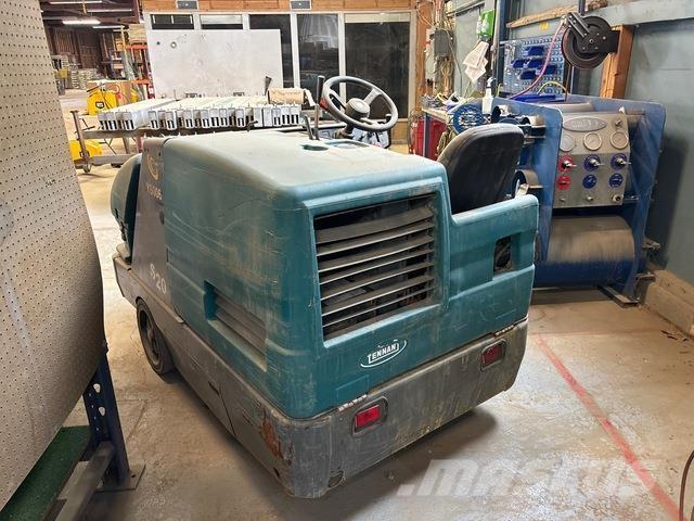 Tennant S20 室內掃倉機