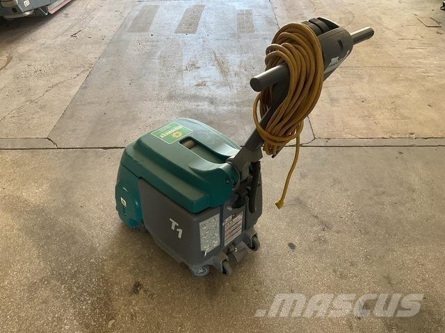 Tennant T1 洗地吸乾機
