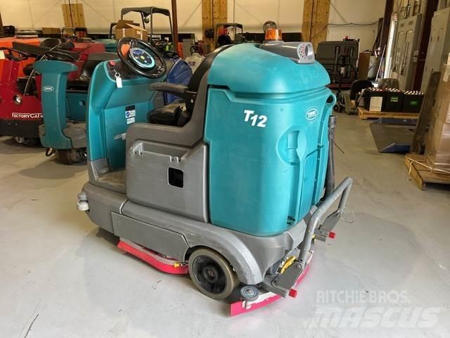 Tennant T12 洗地吸乾機