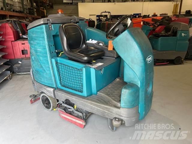 Tennant T16 洗地吸乾機