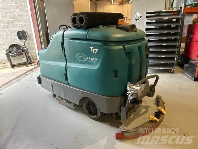 Tennant T17 洗地吸乾機
