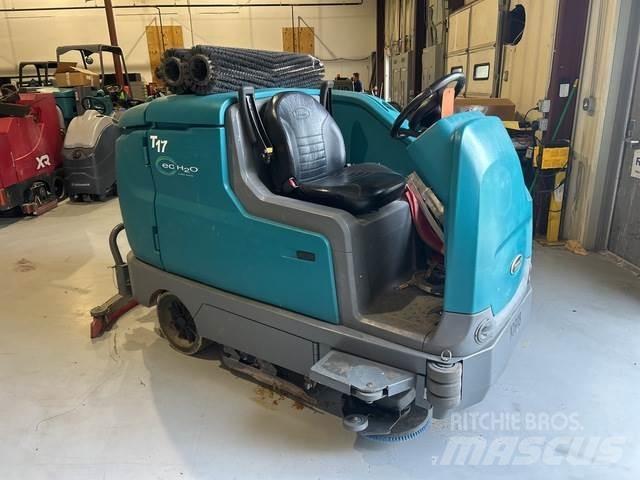 Tennant T17 洗地吸乾機