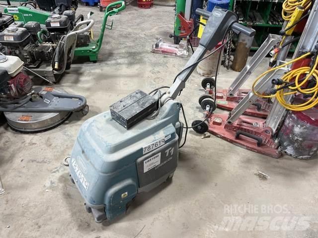Tennant T1B 洗地吸乾機