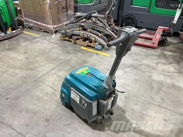 Tennant T1B 洗地吸乾機