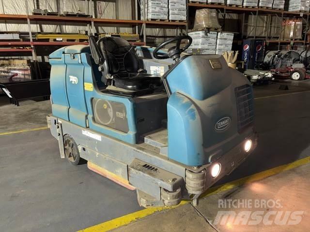 Tennant T20 洗地吸乾機