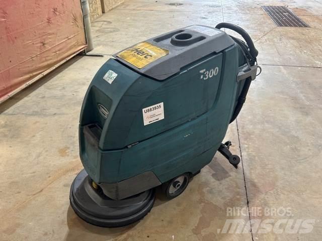Tennant T300 洗地吸乾機